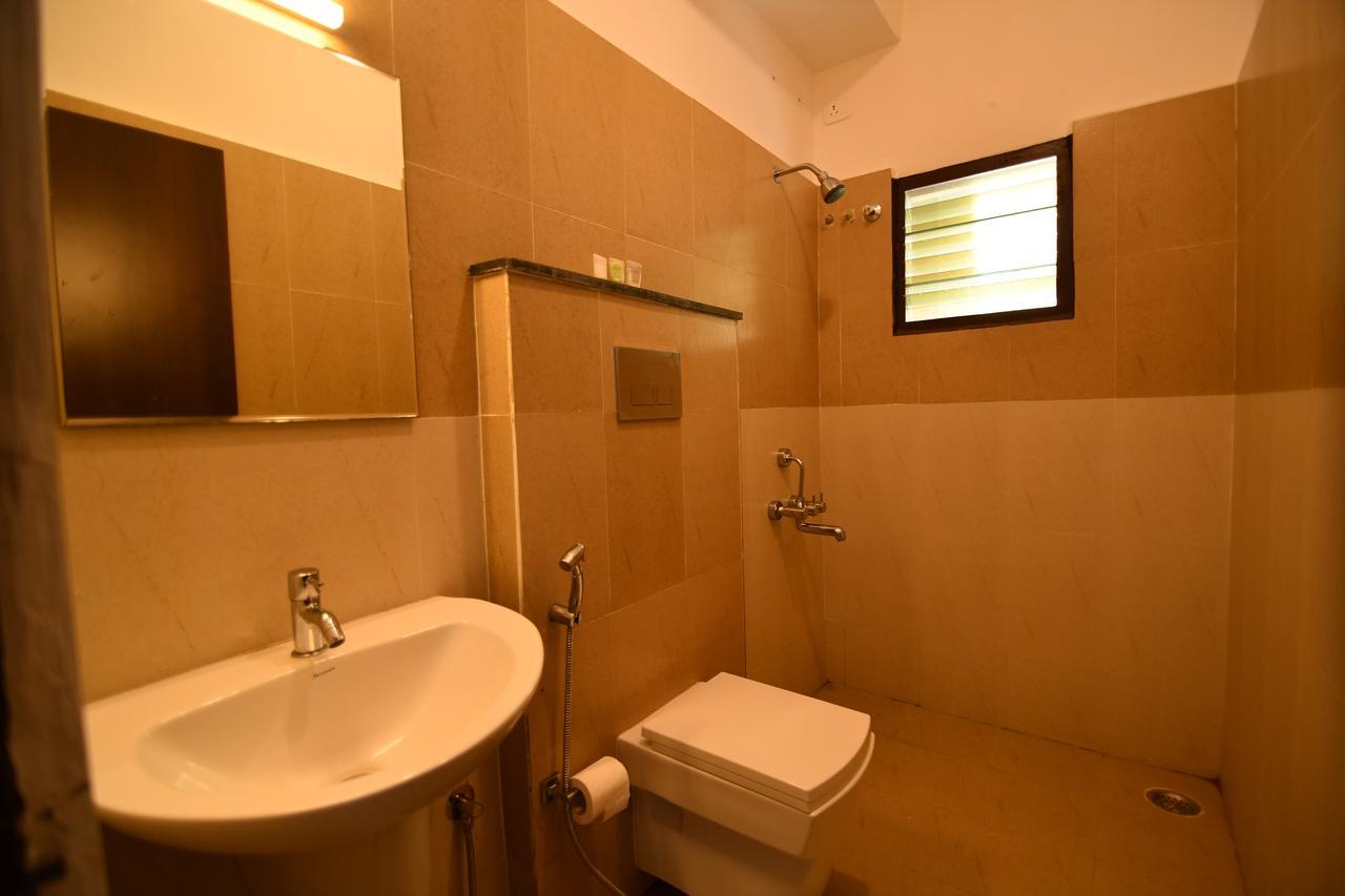 Lake View Hotel Madurai Ngoại thất bức ảnh