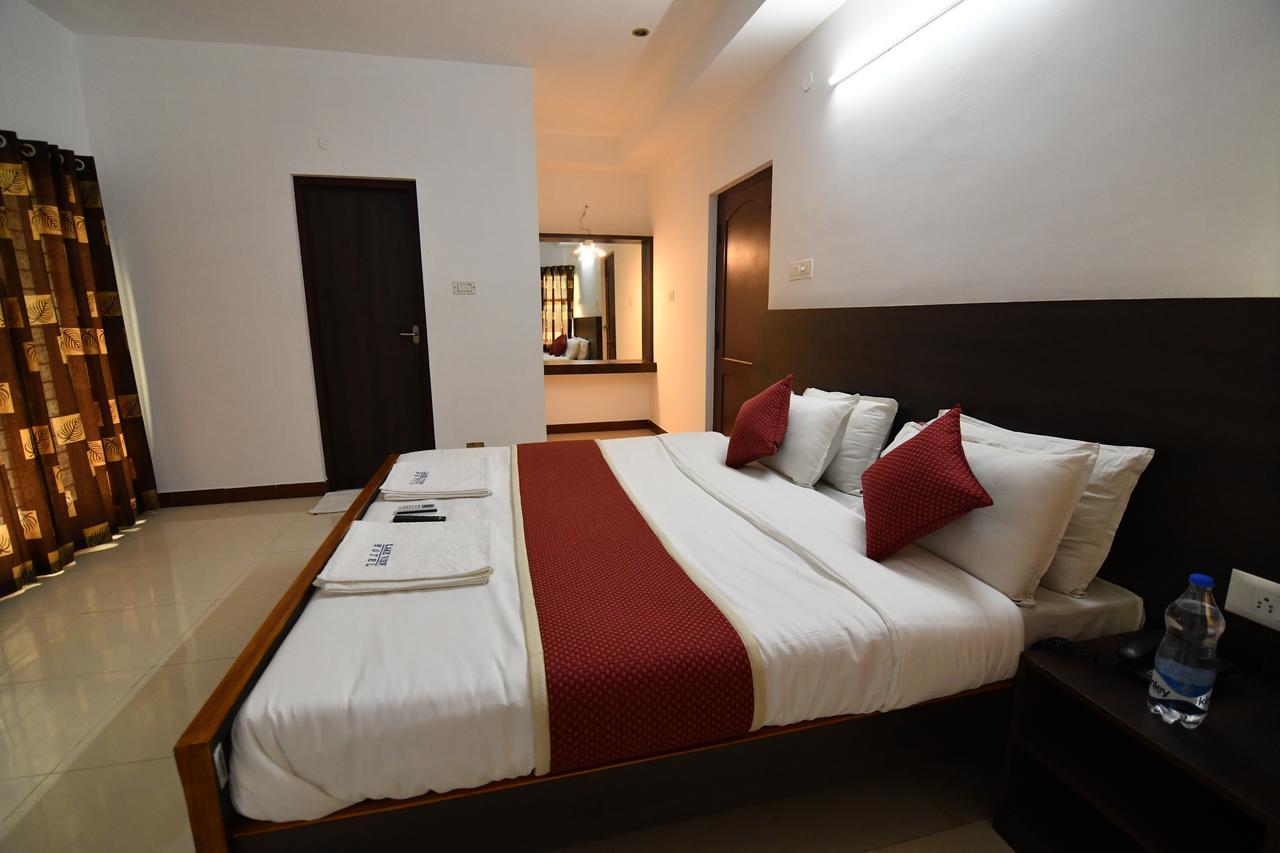 Lake View Hotel Madurai Ngoại thất bức ảnh