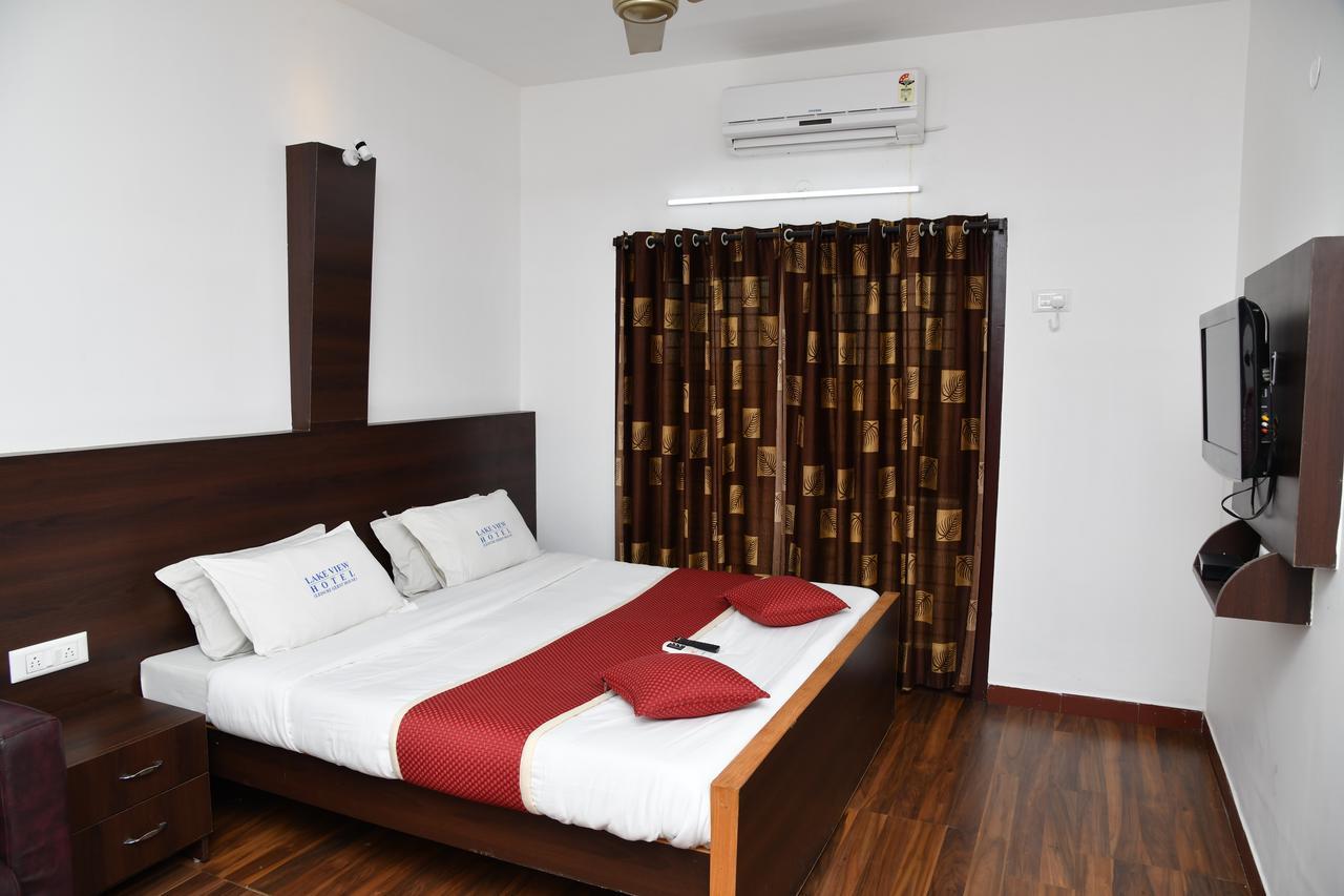 Lake View Hotel Madurai Ngoại thất bức ảnh
