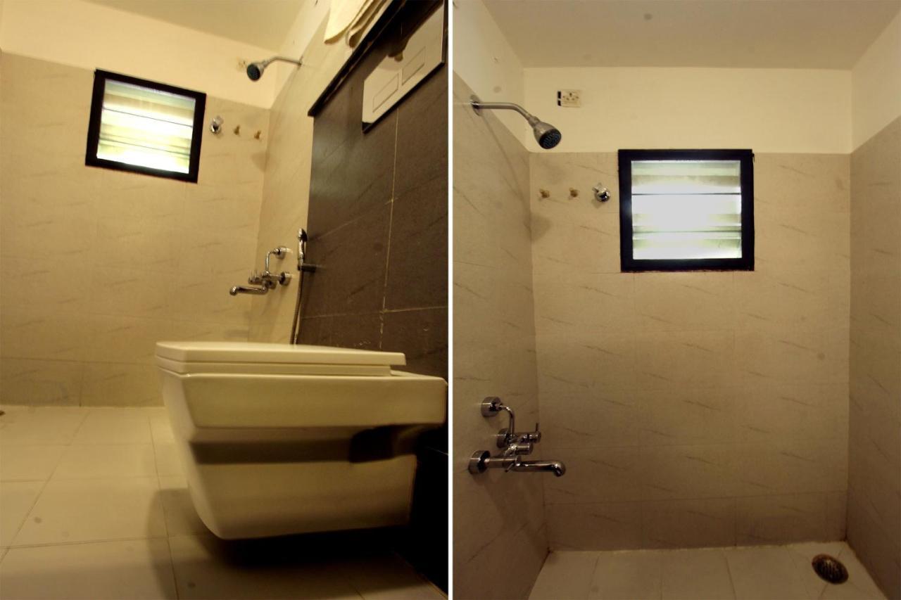 Lake View Hotel Madurai Ngoại thất bức ảnh